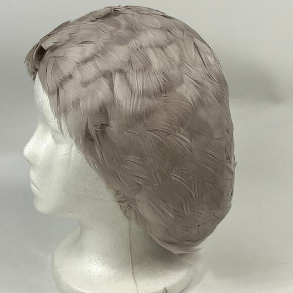 Vintage Taupe Gray Feather Hat Yugoslavia Millinery Cocktail Cap Women\'s Formal